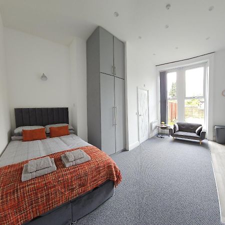 Edgerton Studios Huddersfield Bagian luar foto