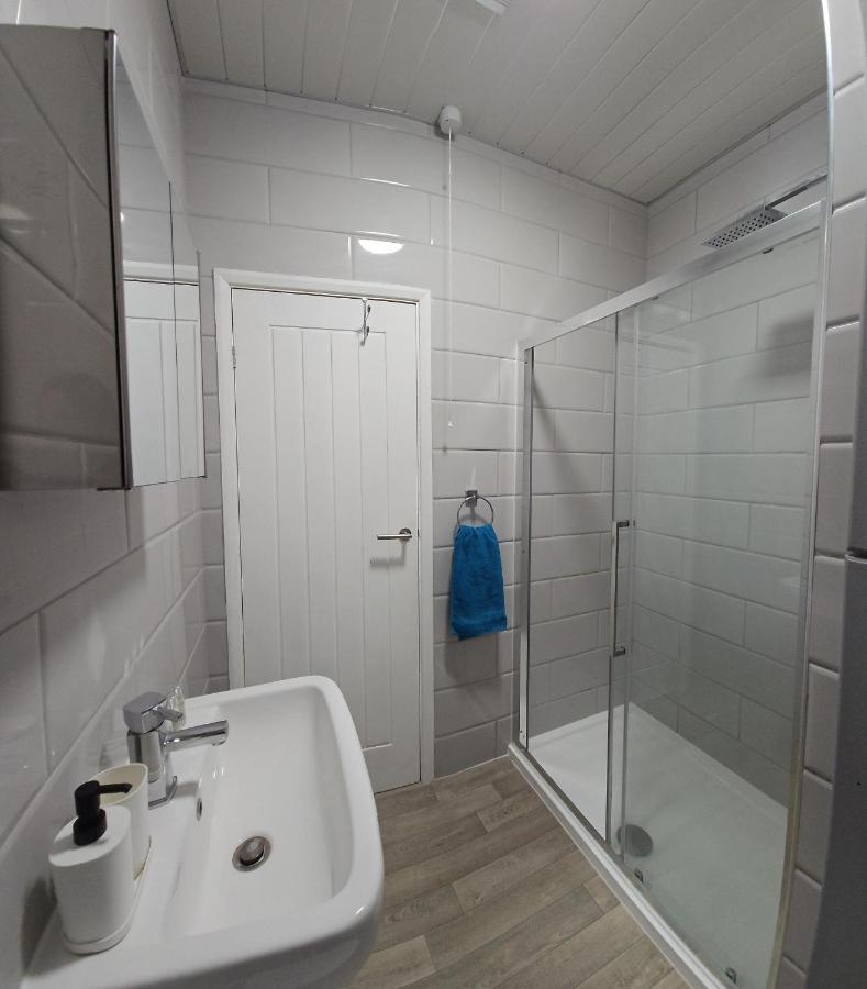 Edgerton Studios Huddersfield Bagian luar foto